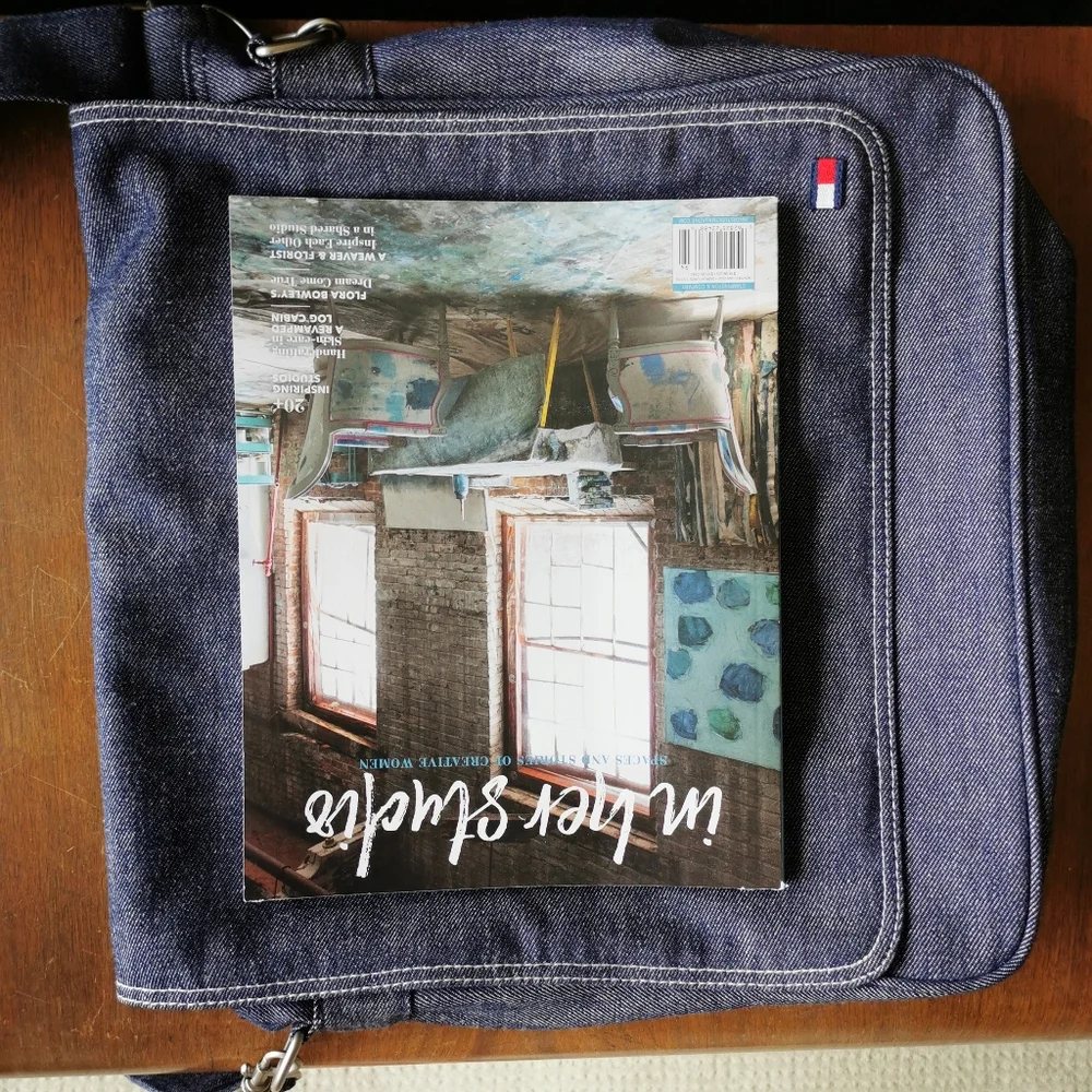 Retro 90s Tommy Hilfiger Jean Messenger Bag - Picture 5 of 9
